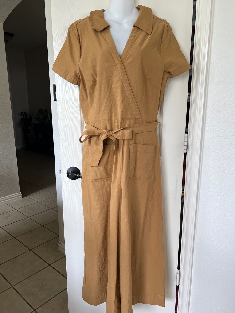 NWT Maeve by Anthropology Faux-Wrap Short-Sleeve Culotte Jumpsuit Sz 16 - Picture 5 of 10